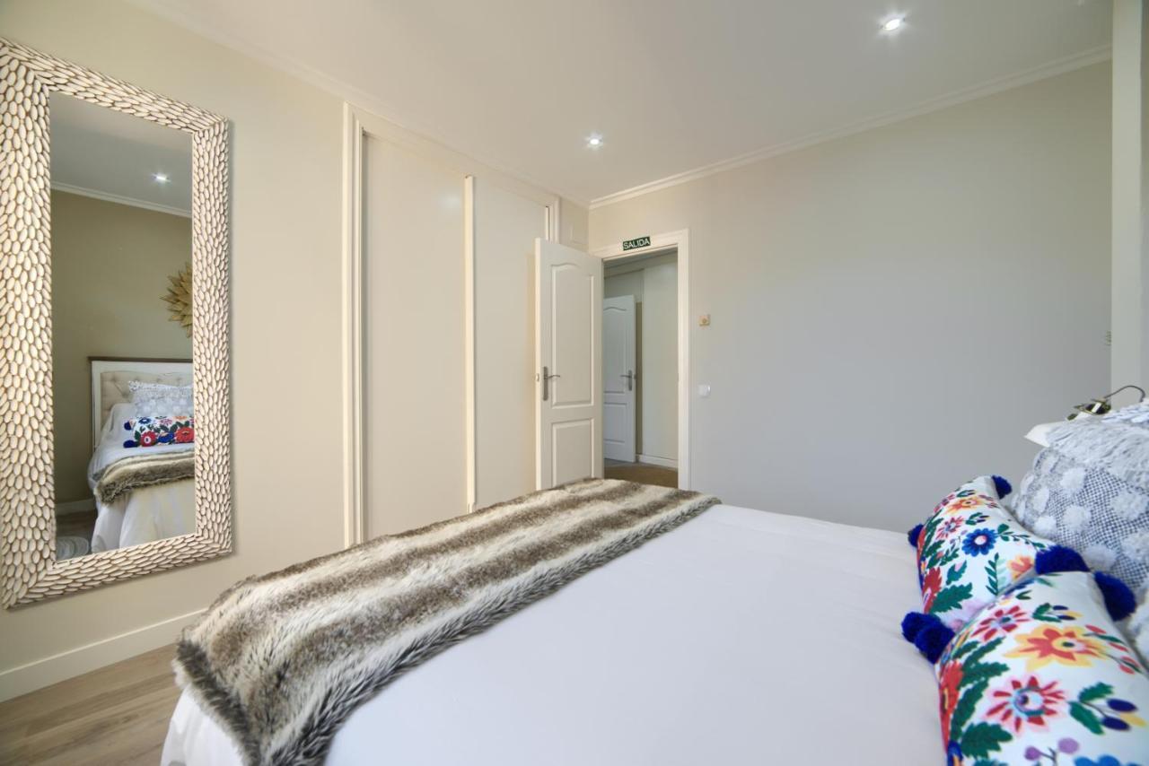 Apartamentos4U Tudela Centro - Parking Incluido Екстер'єр фото